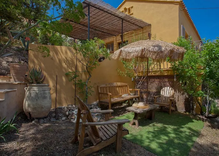 Maison A Luna * Palasca (Corsica)