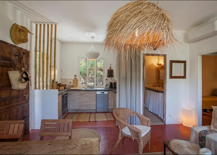 Вилла Maison A Luna *